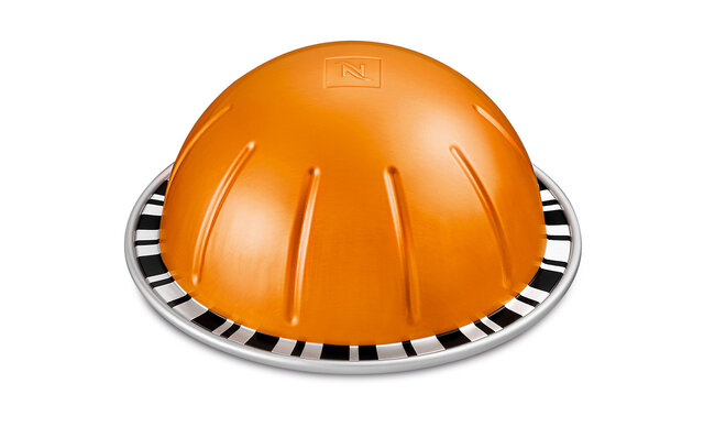 シェアして楽しむ大容量“カラフェ”サイズで、コーヒーがコミュニケーションツールに生まれ変わった！｜NESPRESSO