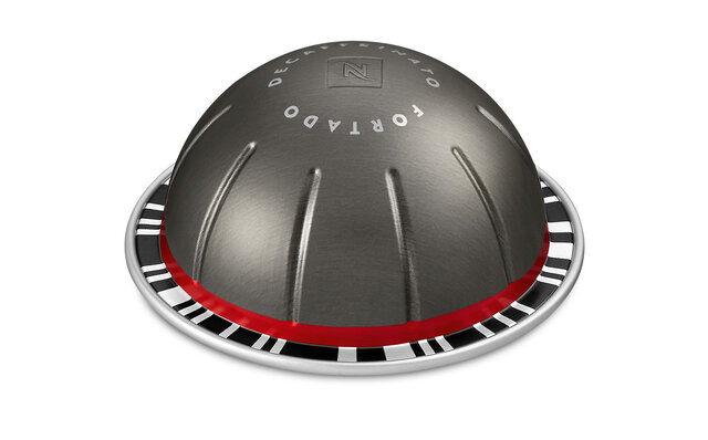 シェアして楽しむ大容量“カラフェ”サイズで、コーヒーがコミュニケーションツールに生まれ変わった！｜NESPRESSO