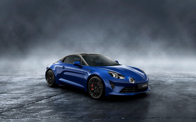 ボディとルーフのコントラストが映えるアルピーヌの日本専用限定モデル｜Alpine