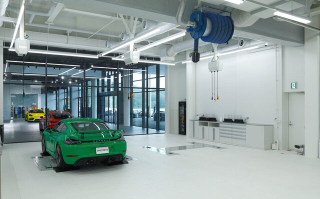 ポルシェ好きには天国のような場所──「ポルシェ・エクスペリエンスセンター東京」に行ってみた|Porsche ポルシェ好きには天国のような場所──「ポルシェ・エクスペリエンスセンター東京」に行ってみた|Porsche