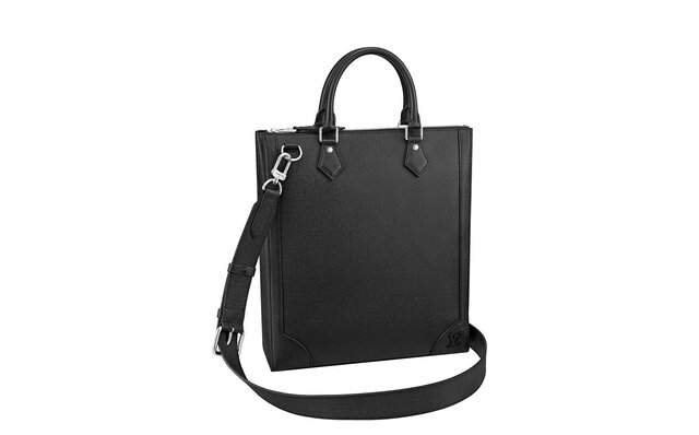 ビジネスシーンにもぴったり。この秋はスタイリッシュなスタイルとクールなカラーリングに注目！｜LOUIS VUITTON