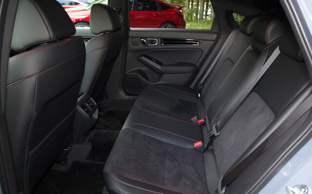 新型シビックに試乗──6MTモデルは最高の仕上がりだ｜HONDA