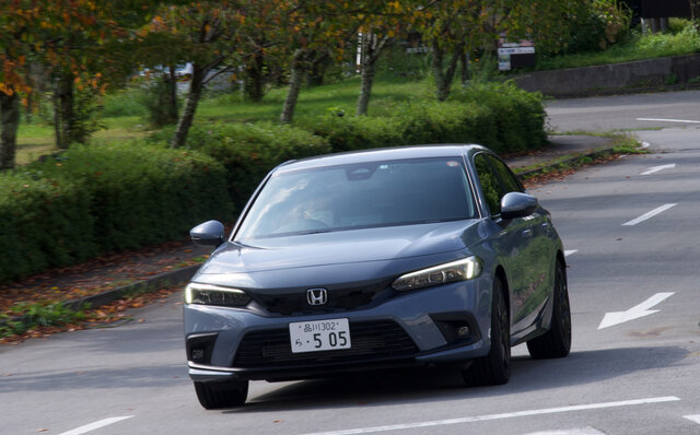 新型シビックに試乗──6MTモデルは最高の仕上がりだ｜HONDA