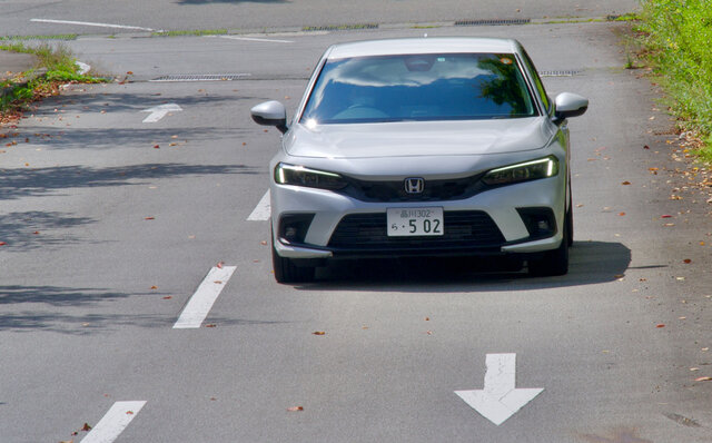 新型シビックに試乗──6MTモデルは最高の仕上がりだ｜HONDA