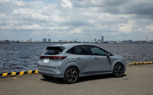 ─言でいって、速くて、快適──日産ノート オーラに試乗｜NISSAN