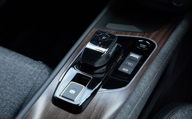 ─言でいって、速くて、快適──日産ノート オーラに試乗｜NISSAN