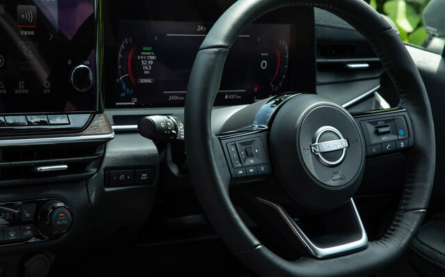 ─言でいって、速くて、快適──日産ノート オーラに試乗｜NISSAN