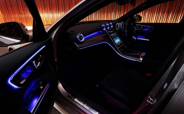 新型メルセデス ベンツ Cクラスに試乗──ものすごくパワフルで期待以上にスポーティ|Mercedes Benz 新型メルセデス ベンツ Cクラスに試乗──ものすごくパワフルで期待以上にスポーティ|Mercedes Benz