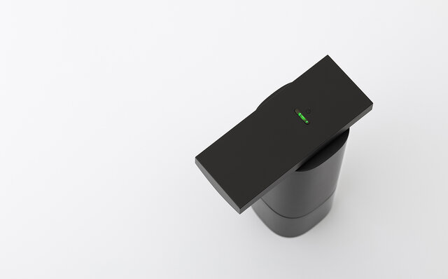 センサー感知型なので手をかざすだけ。プラスマイナスゼロのオートディスペンサーに待望の新色が登場！｜±0 