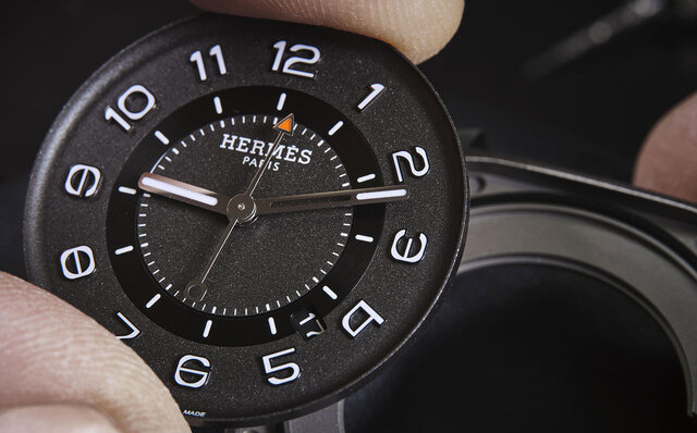 「エルメス H08」を腕に試載したOPENERS編集者による本音・独白|HERMÈS 「エルメス H08」を腕に試載したOPENERS編集者による本音・独白|HERMÈS