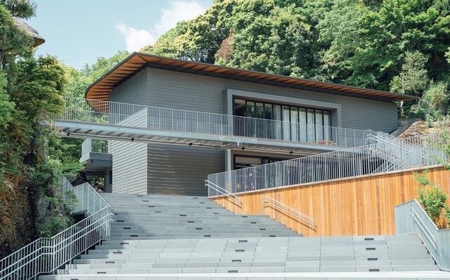 文化人も愛した湯治場でお気に入りの一冊に没頭する｜TRAVEL