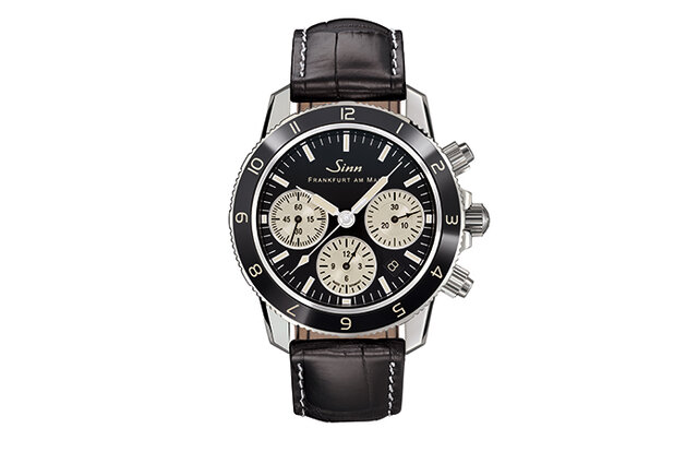 質実剛健さがMAX。ミリタリークロノらしさ溢れる限定アイテム「103. KLASSIK12」|SINN 質実剛健さがMAX。ミリタリークロノらしさ溢れる限定アイテム「103. KLASSIK12」|SINN