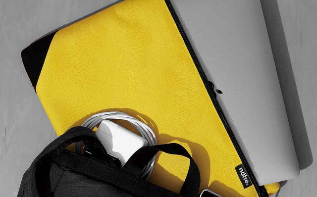 ガジェット周りの収納を美しく快適に。リーズナブルなソフトケース ｜nähe