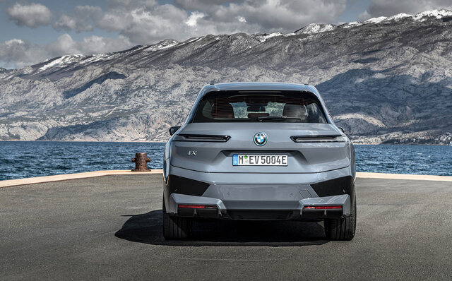 BMW1シリーズ初、インディビジュアルプログラムを採用した180台のみの限定車|BMW BMW1シリーズ初、インディビジュアルプログラムを採用した180台のみの限定車|BMW