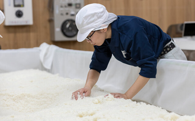 SAKE HUNDRED生駒龍史 ✕ 山梨銘醸 醸造責任者 北原亮庫スペシャル対談|SAKE HUNDRED SAKE HUNDRED生駒龍史 ✕ 山梨銘醸 醸造責任者 北原亮庫スペシャル対談|SAKE HUNDRED