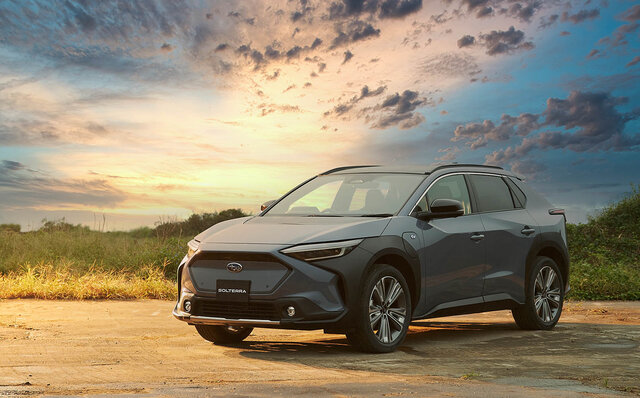 初のグローバルBEVソルテラをワールドプレミア｜SUBARU