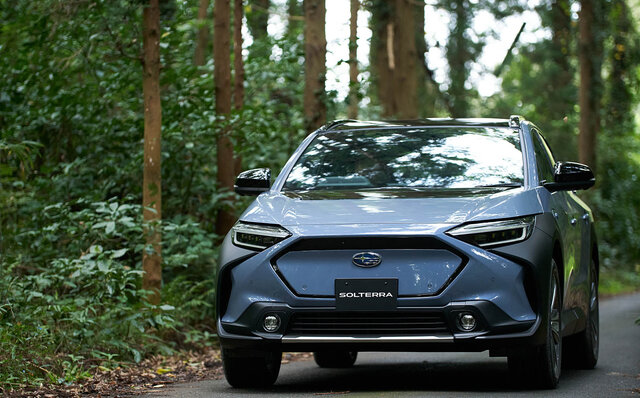 初のグローバルBEVソルテラをワールドプレミア｜SUBARU
