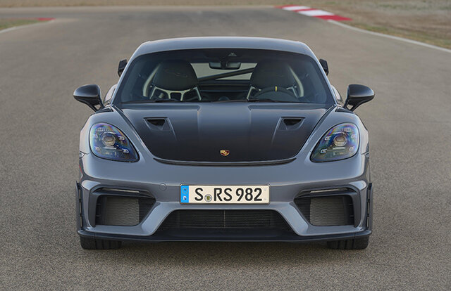 718レンジのトップモデル、718ケイマンGT4 RSが予約受注を開始|Porsche   718レンジのトップモデル、718ケイマンGT4 RSが予約受注を開始|Porsche