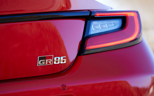 新型GR86 に試乗──常にドライブに高揚感を求めている人にオススメ|TOYOTA 新型GR86 に試乗──常にドライブに高揚感を求めている人にオススメ|TOYOTA