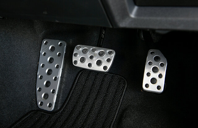 スバル WRX S4のプロトタイプに試乗──ぐっと大人っぽくなった個性的なパフォーマンスカー｜SUBARU