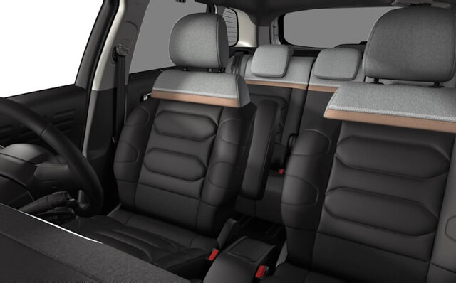 シトロエン C3 エアクロスSUV、より大胆にSUVを主張するフェイスにマイナーチェンジ|CITROEN シトロエン C3 エアクロスSUV、より大胆にSUVを主張するフェイスにマイナーチェンジ|CITROEN