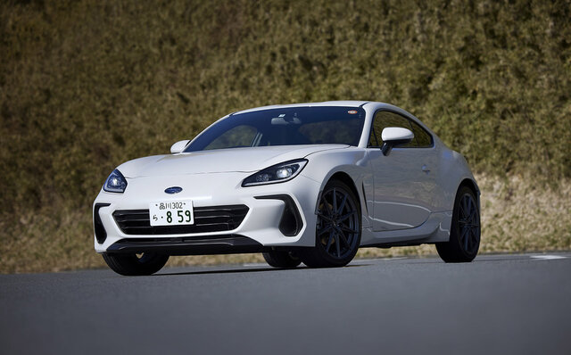 新型スバルBRZに試乗──BRZと86、2モデルの個性がきちんと確立されていた|SUBARU 新型スバルBRZに試乗──BRZと86、2モデルの個性がきちんと確立されていた|SUBARU