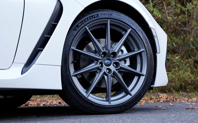 新型スバルBRZに試乗──BRZと86、2モデルの個性がきちんと確立されていた|SUBARU 新型スバルBRZに試乗──BRZと86、2モデルの個性がきちんと確立されていた|SUBARU