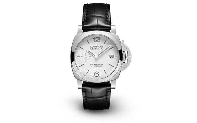 アイコニックなルックスはそのまま、腕載せがいい40ミリ径にダウンサイズ|PANERAI アイコニックなルックスはそのまま、腕載せがいい40ミリ径にダウンサイズ|PANERAI