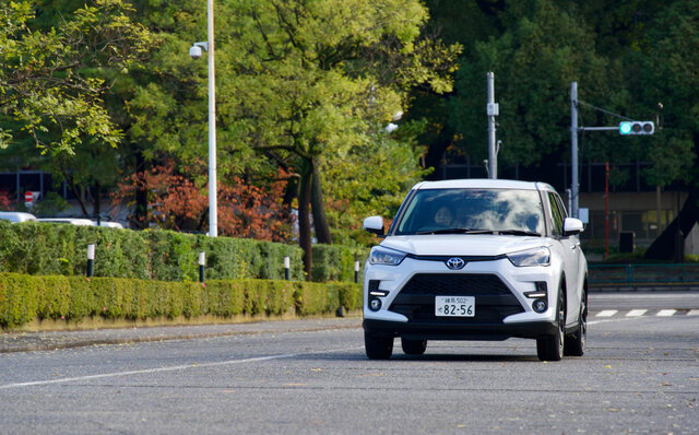良品廉価なハイブリッドモデルが追加されたダイハツ「ロッキー」 / トヨタ「ライズ」に試乗|DAIHATSU / TOYOTA 良品廉価なハイブリッドモデルが追加されたダイハツ「ロッキー」 / トヨタ「ライズ」に試乗|DAIHATSU / TOYOTA