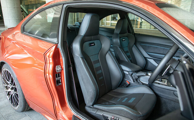 BMW M2に試乗──繊細にチューニングされたレースカーを思わせる走りが魅力|BMW BMW M2に試乗──繊細にチューニングされたレースカーを思わせる走りが魅力|BMW