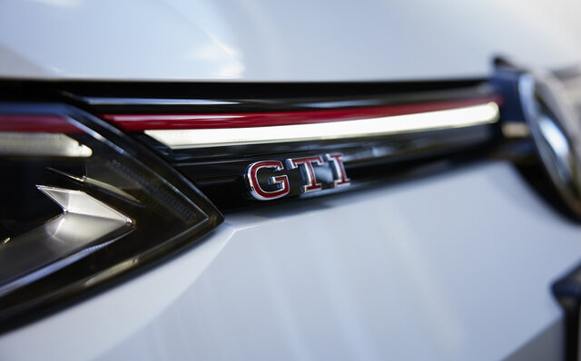 新型フォルクスワーゲン ゴルフGTIに試乗──痛快な走りの魅力は8代目でも健在だった｜Volkswagen