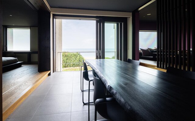 真冬でも楽しめる24時間ホットプールと、沖縄食材のシチリア仕立て。「星のや沖縄」は、計算された大人の楽園です｜TRAVEL