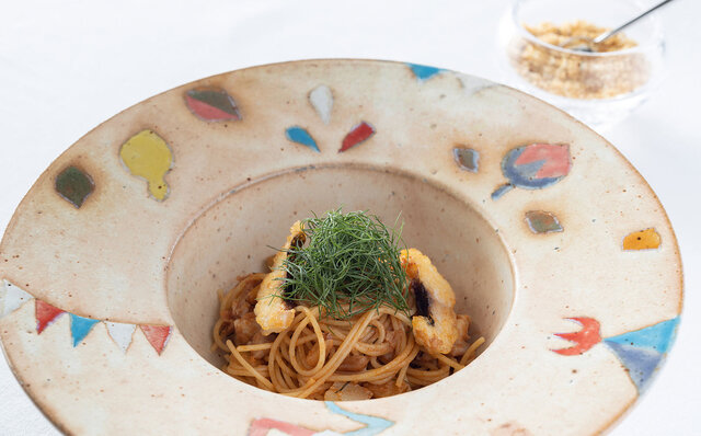 真冬でも楽しめる24時間ホットプールと、沖縄食材のシチリア仕立て。「星のや沖縄」は、計算された大人の楽園です｜TRAVEL