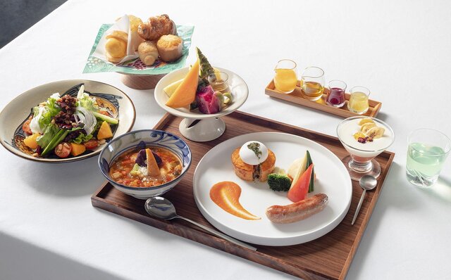 真冬でも楽しめる24時間ホットプールと、沖縄食材のシチリア仕立て。「星のや沖縄」は、計算された大人の楽園です｜TRAVEL