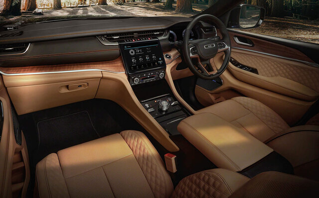 ジープのフラッグシップSUV「グランドチェロキー」が10年ぶりにフルモデルチェンジ｜Jeep®