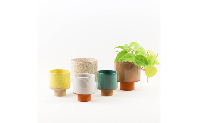 鹿児島・鹿屋の植物屋「Araheam」との付き合いから生まれた美しいプランター ｜A Question of Eagles