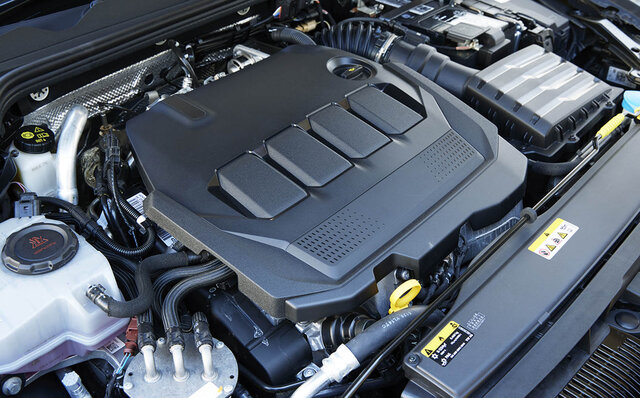 新型フォルクスワーゲン ゴルフTDIに試乗──運転そのものを楽しみたい人に|Volkswagen 新型フォルクスワーゲン ゴルフTDIに試乗──運転そのものを楽しみたい人に|Volkswagen
