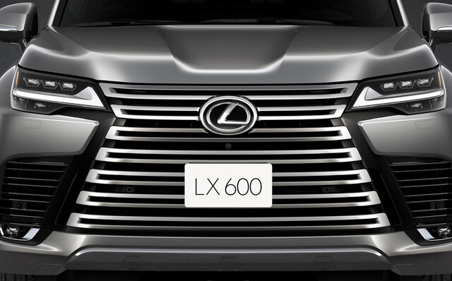開発テーマは「どんな道でも楽に上質に」──レクサスのフラッグシップSUV、新型「LX」が発売|LEXUS 開発テーマは「どんな道でも楽に上質に」──レクサスのフラッグシップSUV、新型「LX」が発売|LEXUS