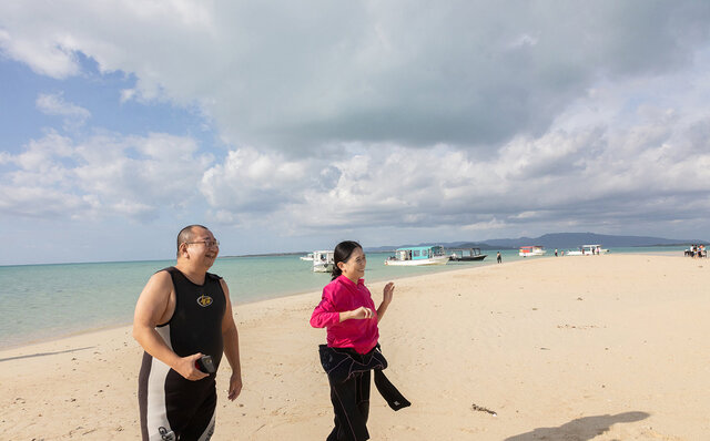 もはや海外!? 圧倒的な非日常感。沖縄・石垣島を起点にした離島アイランドホッピング|TRAVEL もはや海外!? 圧倒的な非日常感。沖縄・石垣島を起点にした離島アイランドホッピング|TRAVEL