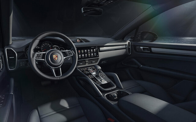 カイエンにサテンプラチナ塗装のデザインエレメントが光る特別仕様車|Porsche カイエンにサテンプラチナ塗装のデザインエレメントが光る特別仕様車|Porsche