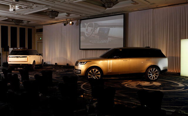 レンジローバーが9年ぶりのフルモデルチェンジ|Land Rover レンジローバーが9年ぶりのフルモデルチェンジ|Land Rover