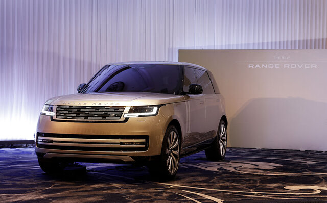 レンジローバーが9年ぶりのフルモデルチェンジ|Land Rover レンジローバーが9年ぶりのフルモデルチェンジ|Land Rover