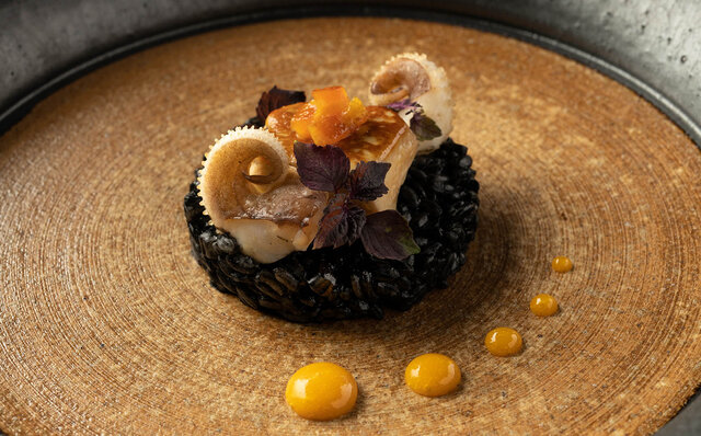 竹富島の歴史文化を学び、味わう、大人のためのプレミアムな“食育”にご案内!|TRAVEL  竹富島の歴史文化を学び、味わう、大人のためのプレミアムな“食育”にご案内!|TRAVEL