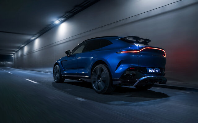 世界でもっともパワフルなラグジュアリーSUV「アストンマーティンDBX707」がデビュー|ASTON MARTIN 世界でもっともパワフルなラグジュアリーSUV「アストンマーティンDBX707」がデビュー|ASTON MARTIN