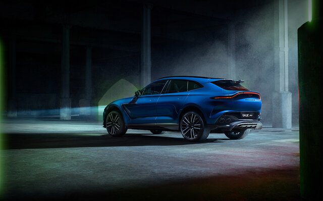 世界でもっともパワフルなラグジュアリーSUV「アストンマーティンDBX707」がデビュー|ASTON MARTIN 世界でもっともパワフルなラグジュアリーSUV「アストンマーティンDBX707」がデビュー|ASTON MARTIN