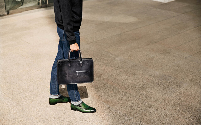 ドレープ技術が際立つ、ベルルッティの新作シューズ「Drapé(ドラぺ)」|BERLUTI ドレープ技術が際立つ、ベルルッティの新作シューズ「Drapé(ドラぺ)」|BERLUTI