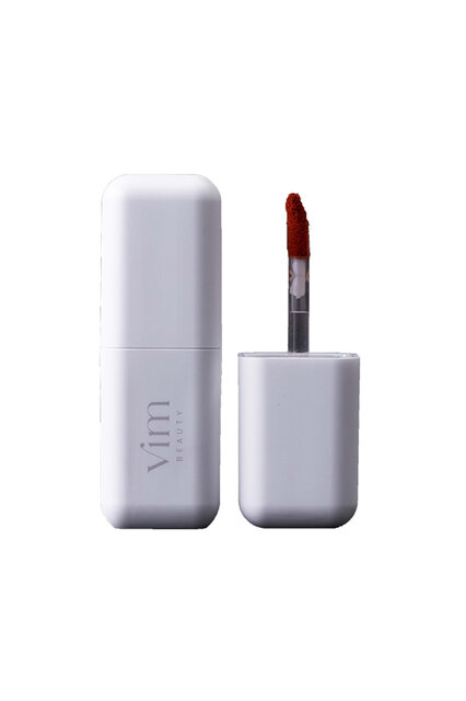 登録者数94万人超の人気YouTuber“マリリン”プロデュースコスメ｜vim BEAUTY