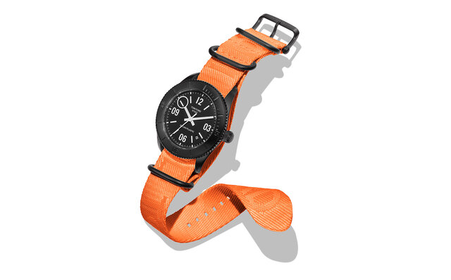 トム フォードが手掛けるサステナブルピース「OCEAN PLASTIC SPORT」|TOM FORD トム フォードが手掛けるサステナブルピース「OCEAN PLASTIC SPORT」|TOM FORD