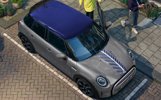 MINIに“自由に満ちた、個性の輝き”を表現する限定車が登場｜MINI