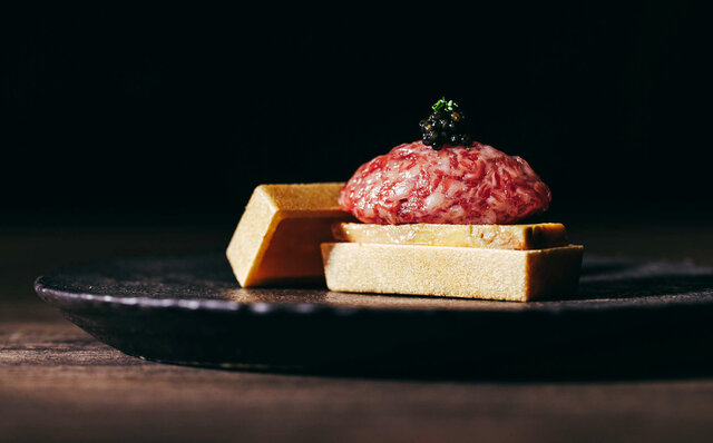 極上の焼き肉を堪能!食材・空間・サービス、すべてにこだわり抜いた最高級ブランド「USHIGORO S.」の新店が新宿にオープン|EAT 極上の焼き肉を堪能!食材・空間・サービス、すべてにこだわり抜いた最高級ブランド「USHIGORO S.」の新店が新宿にオープン|EAT